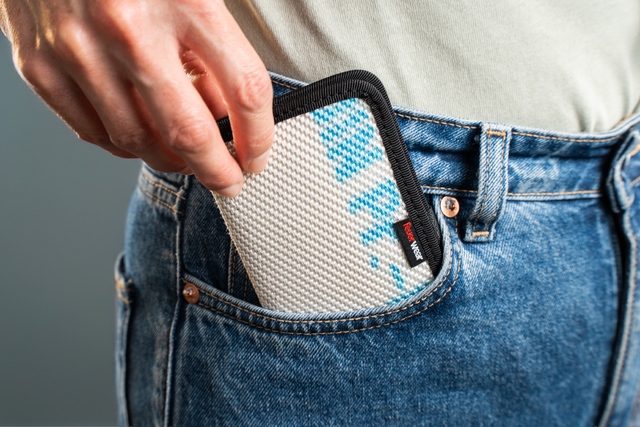Cardholder Kelly - ke200680